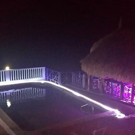 Las Olas Beach House Hotel Sabana Westpunt Zewnętrze zdjęcie